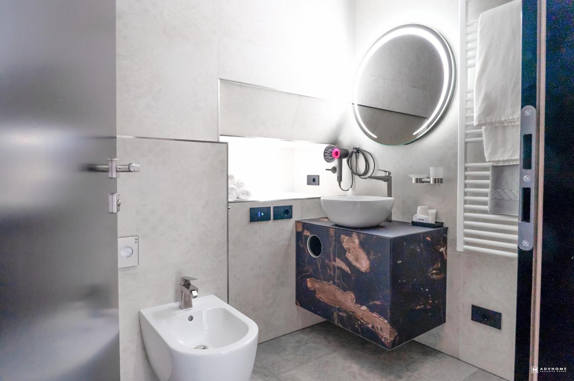 Adv Home - Exclusive Rooms โบลซาโน ภายนอก รูปภาพ
